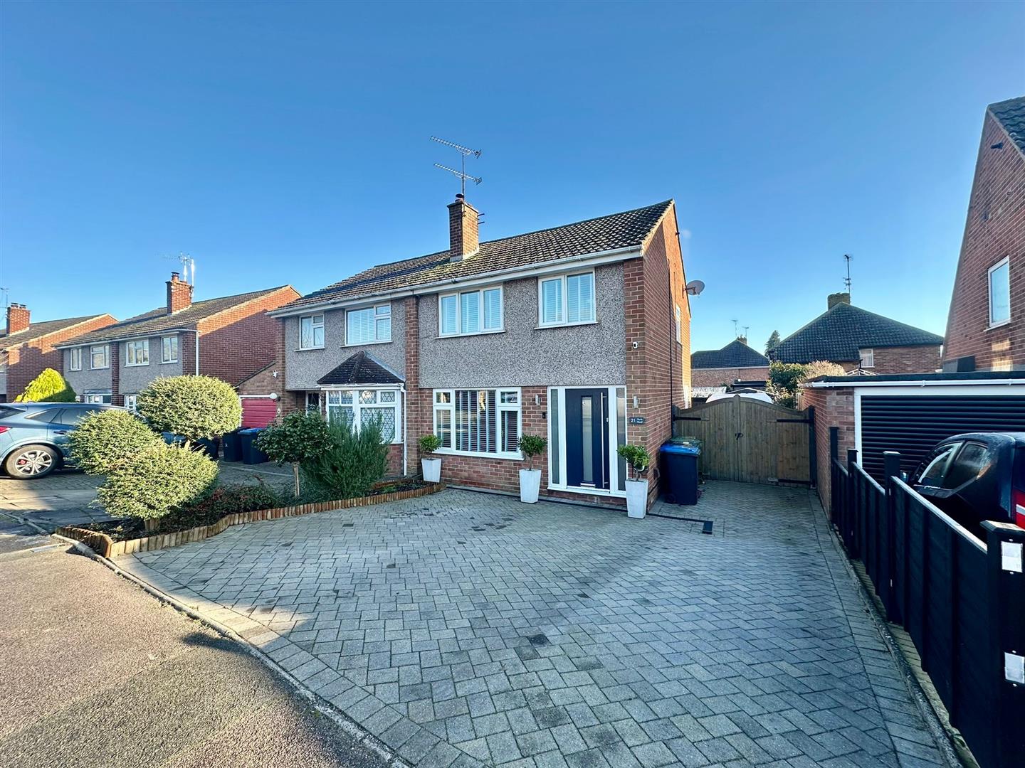 Hurst Road, Southam